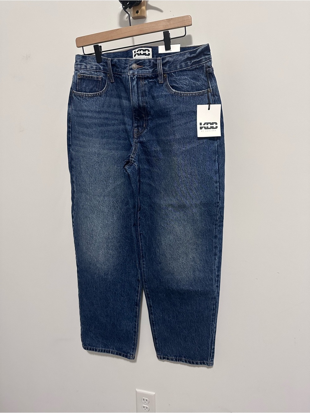 High-Rise Wide Leg Blue Denim Jeans for Women - Picture 3 of 10
